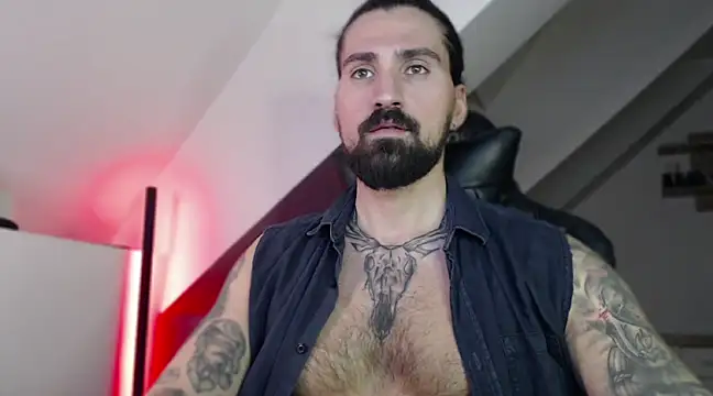 MateoHunk online show from 01/01/25, 05:11