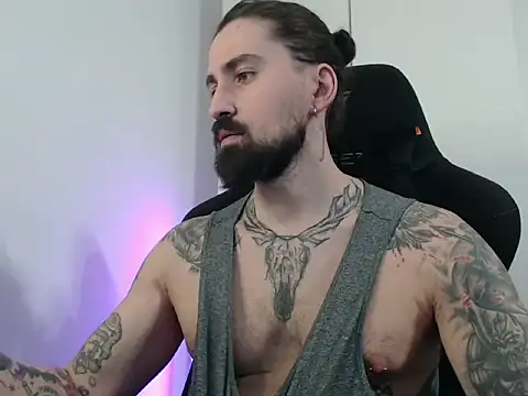 MateoHunk online show from 11/18/25, 11:03