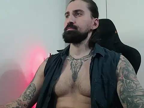 MateoHunk online show from 11/30/25, 03:16