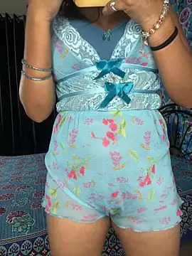 Snapshot of Hot_royalbhabhi chatting on 02/03/25, 06:07 Hot royalbhabhi online show from 02/03/25, 06:07