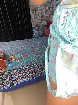 Snapshot of Hot_royalbhabhi chatting on 02/03/25, 09:07 Hot royalbhabhi online show from 02/03/25, 09:07