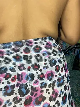 Snapshot of Hot_royalbhabhi chatting on 02/17/25, 07:31 Hot royalbhabhi online show from 02/17/25, 07:31