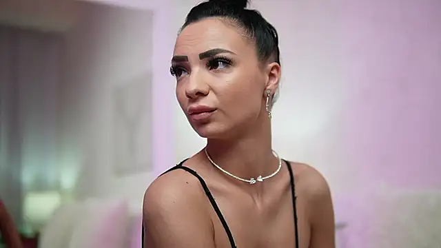 Snapshot of MaraJolie chatting on 01/27/25, 09:33 MaraJolie online show from 01/27/25, 09:33