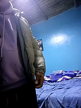 Snapshot of alexchir4 chatting on 09/24/25, 09:45 alexchir4 online show from 09/24/25, 09:45