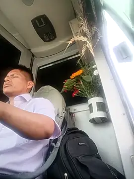 Snapshot of alexchir4 chatting on 11/08/25, 05:45 alexchir4 online show from 11/08/25, 05:45