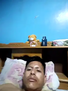 Snapshot of alexchir4 chatting on 12/19/25, 10:55 alexchir4 online show from 12/19/25, 10:55