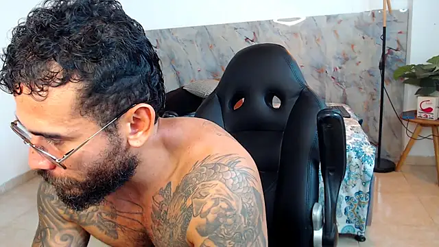 hanz col online show from 11/18/25, 03:34