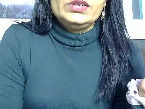 Snapshot of l_l_ish chatting on 01/22/25, 08:18 l l ish online show from 01/22/25, 08:18