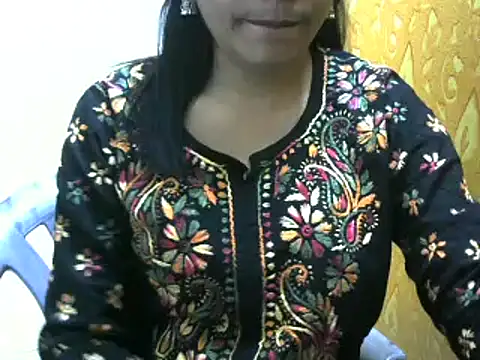 Snapshot of l_l_ish chatting on 02/25/25, 05:30 l l ish online show from 02/25/25, 05:30