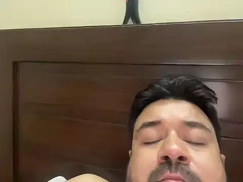 Snapshot of coolboy6566 chatting on 10/23/25, 07:23 coolboy6566 online show from 10/23/25, 07:23