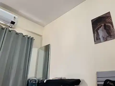 coolboy6566 online show from 05/09/26, 07:35