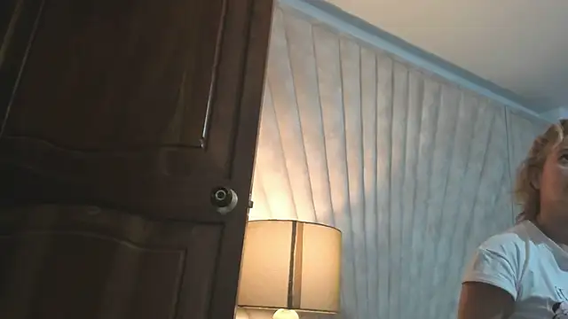 Jade squirtt online show from 10/27/25, 10:19