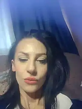 dahlia 82 online show from 12/06/24, 11:00