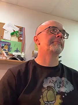 Snapshot of MaxVain chatting on 12/02/24, 08:00 MaxVain online show from 12/02/24, 08:00