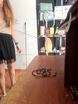 Hanny 24 online show from 02/20/25, 03:08