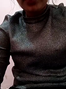 Snapshot of Hotty-queen chatting on 11/14/25, 08:46 Hotty-queen online show from 11/14/25, 08:46