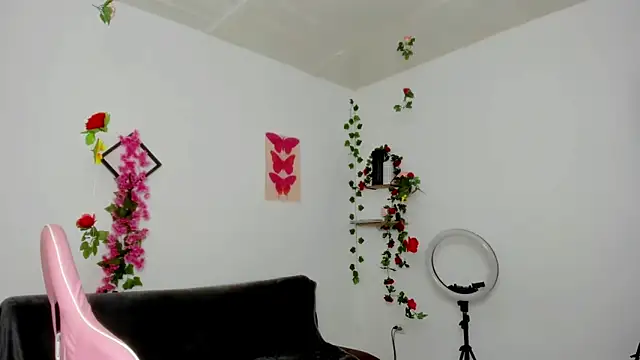 Emic  online show from 02/10/25, 02:48