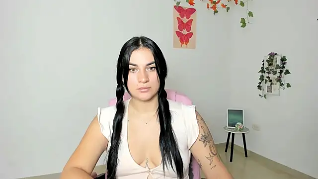 Emic  online show from 05/13/26, 02:03