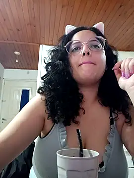 babyluna939 online show from 11/16/25, 12:16