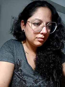 babyluna939 online show from 04/12/26, 11:21