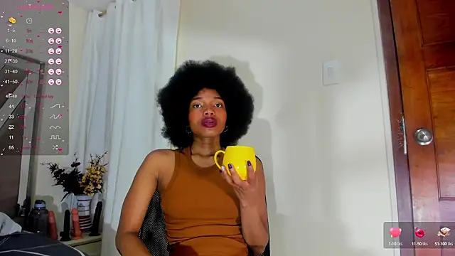 Snapshot of sara_williams01 chatting on 01/30/25, 01:21 sara williams01 online show from 01/30/25, 01:21