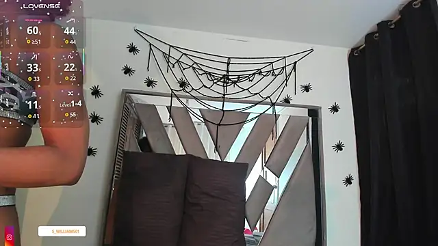 sara williams01 online show from 10/23/25, 01:21