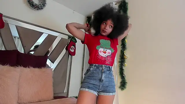 sara williams01 online show from 12/22/25, 01:41