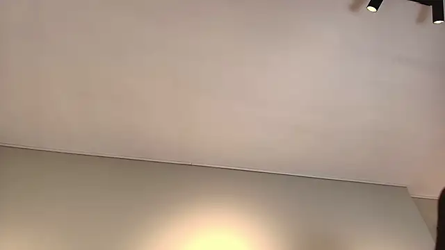 Isis Osman online show from 03/19/26, 07:40