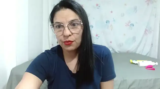 anybellucci43 online show from 03/18/25, 05:20