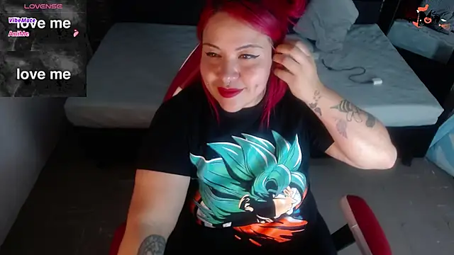 Snapshot of Bruja__Scarlata chatting on 01/31/25, 07:51 Bruja Scarlata online show from 01/31/25, 07:51