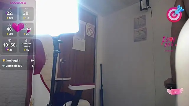 Snapshot of Bruja__Scarlata chatting on 02/15/25, 05:07 Bruja Scarlata online show from 02/15/25, 05:07