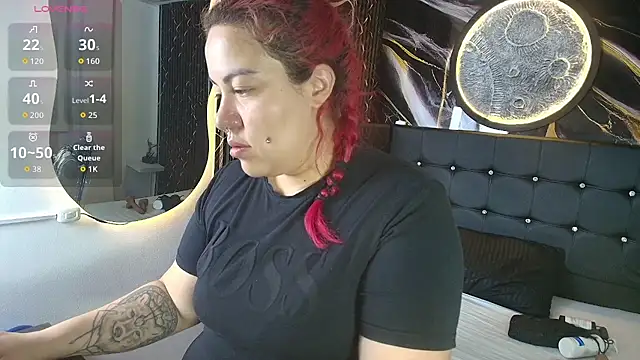 Snapshot of Bruja__Scarlata chatting on 09/11/25, 11:10 Bruja Scarlata online show from 09/11/25, 11:10