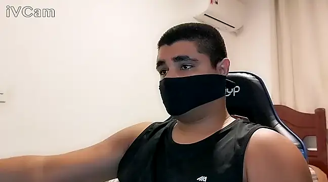 LeoPutaria online show from 12/29/24, 07:43