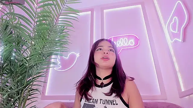 Snapshot of anastasia_jhons chatting on 02/11/25, 03:08 anastasia jhons online show from 02/11/25, 03:08