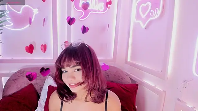 Snapshot of anastasia_jhons chatting on 02/18/25, 03:10 anastasia jhons online show from 02/18/25, 03:10