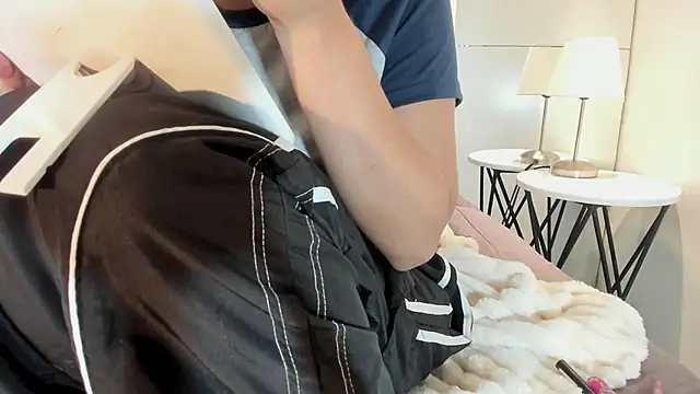 Snapshot of anastasia_jhons chatting on 10/27/25, 03:10 anastasia jhons online show from 10/27/25, 03:10