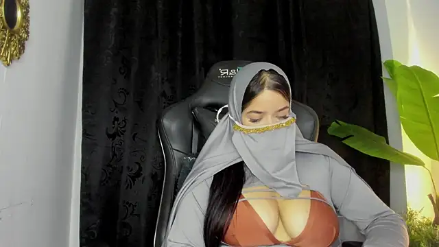 Snapshot of janna_isa chatting on 06/10/26, 11:13 janna isa online show from 06/10/26, 11:13