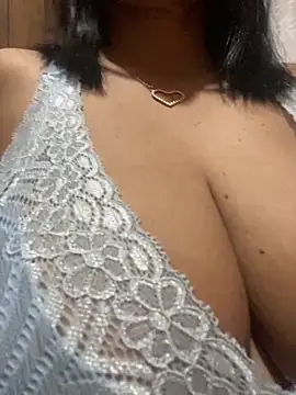Snapshot of lomagata chatting on 05/13/26, 12:41 lomagata online show from 05/13/26, 12:41