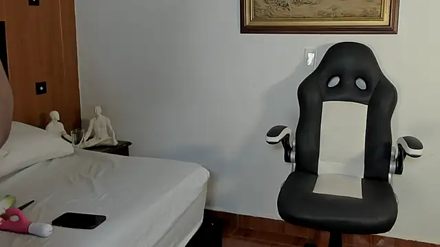 Wendy Marchall online show from 03/27/26, 07:02