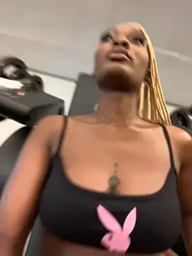 mmbaliii online show from 10/22/25, 02:50