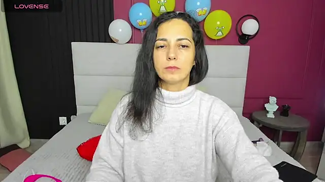 Linda Insatiable online show from 10/03/25, 12:51