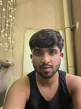 Jhonnn98 online show from 08/05/26, 03:59