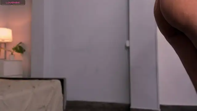 Madie  collins online show from 09/23/25, 11:24