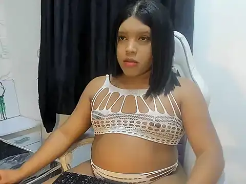 Snapshot of ShanayaKops chatting on 11/23/25, 02:11 ShanayaKops online show from 11/23/25, 02:11