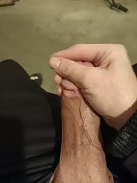 casper0303 online show from 02/16/25, 09:05