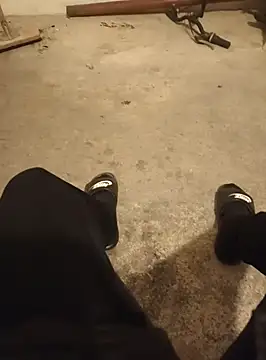 casper0303 online show from 02/22/25, 10:31