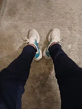 casper0303 online show from 04/12/26, 12:43