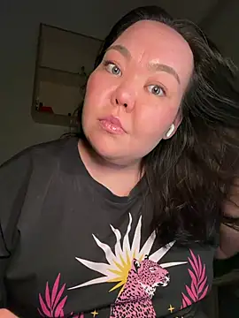 lunamas online show from 04/22/26, 11:06