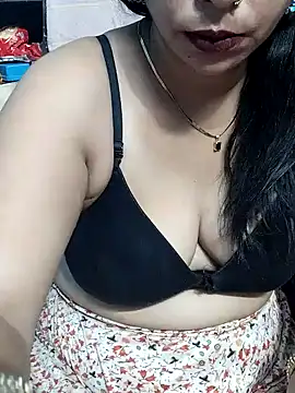 Urmila bhabhii online show from 10/22/25, 03:40