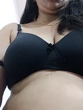 Urmila bhabhii online show from 04/01/26, 03:07